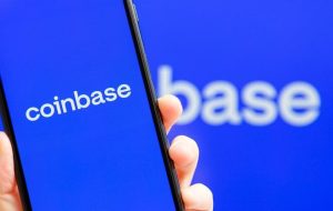 Coinbase پیش بینی درآمد Q1 را در میان افت حجم معاملات از دست می دهد